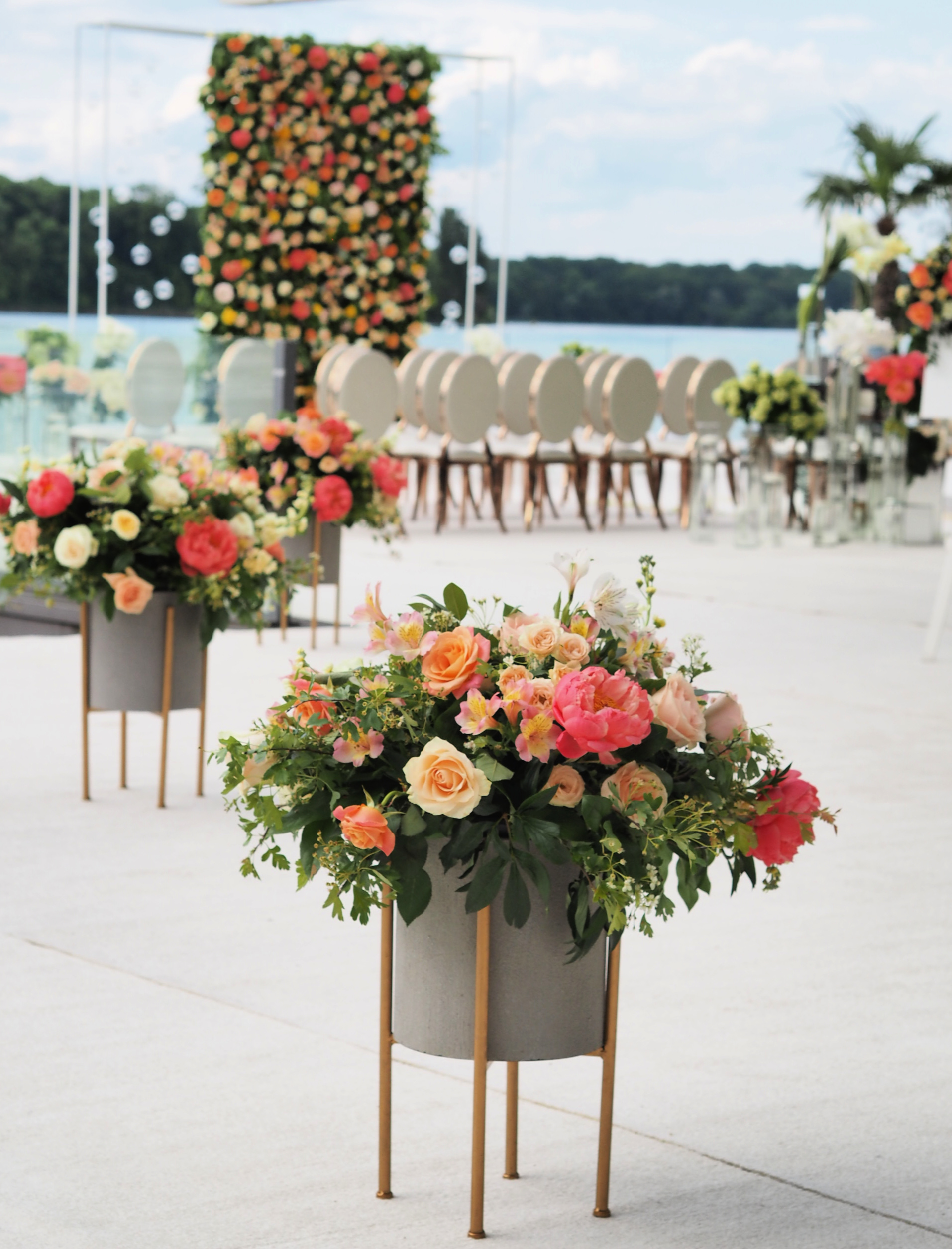 Design floral nunta